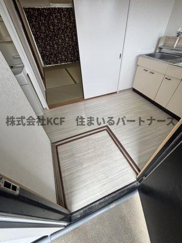 拡大写真:つばきコーポ 2階201の玄関