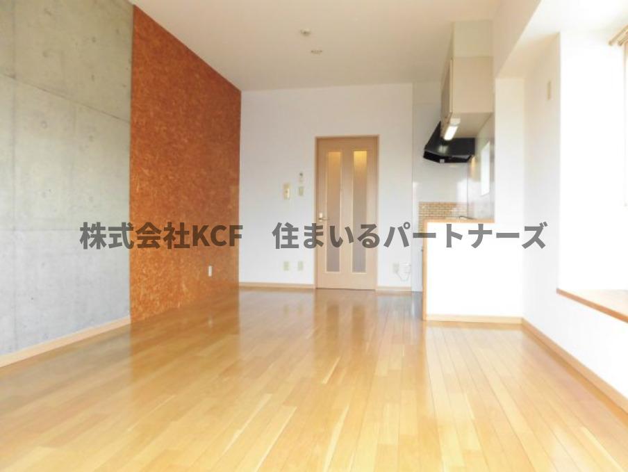 拡大写真:カドル 2階211の内装です