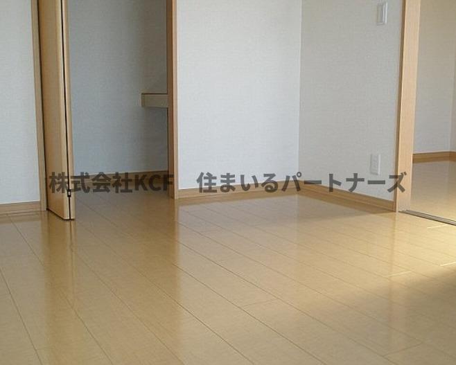 拡大写真:カトレアコート 1階101の内装もきれいです