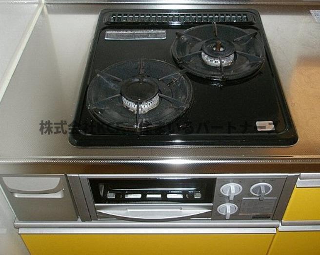 拡大写真:カトレアコート 1階101のキッチンです