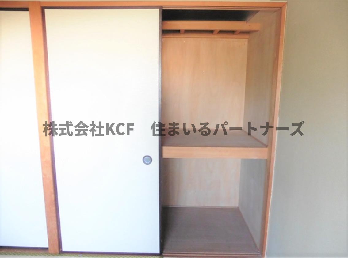 拡大写真:フェニックス久留米 4階406の小物を収納するのに便利です