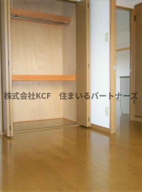 拡大写真:コンフォーレ 2階203の大きなものも収納できそうです