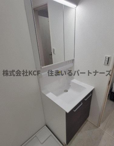 拡大写真:レガリア西町 2階201の洗面所