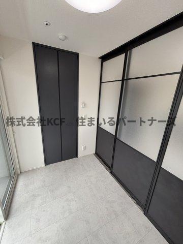 拡大写真:D-ROOM+西町 1階102の洋室です