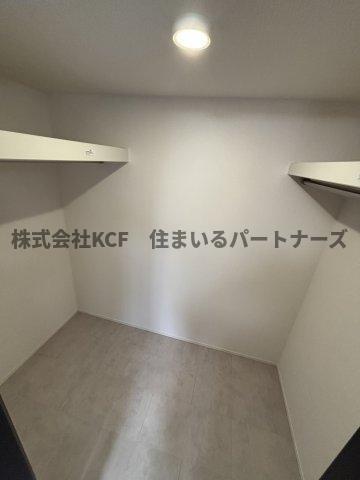 拡大写真:D-ROOM+西町 2階203の小物を収納するのに便利です