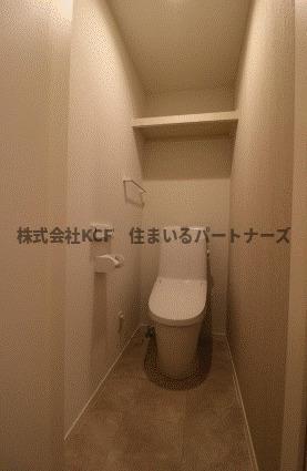 拡大写真:Leaf津福駅南 3階302のトイレ