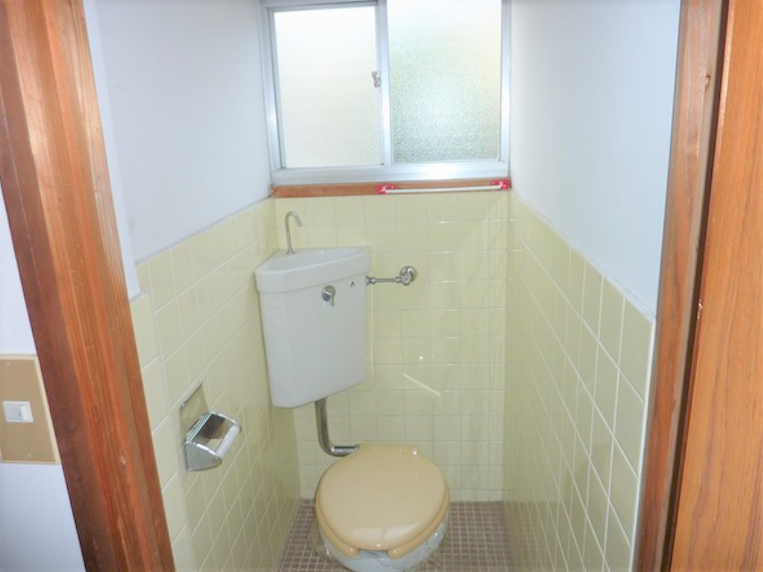拡大写真:リトルハイツ 1階103のトイレです