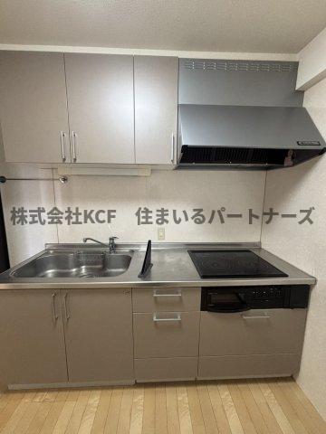拡大写真:アーニスト国分 2階205のキッチン
