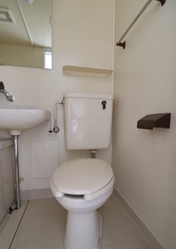 拡大写真:エディコーポ下川 1階103のトイレです