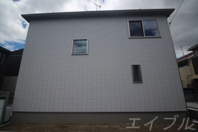 拡大写真:プレシオタウン Ⅲ 1階1の建物外観