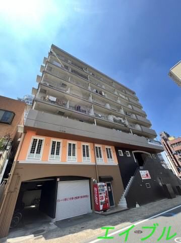 岡山市北区中山下1丁目の外観
