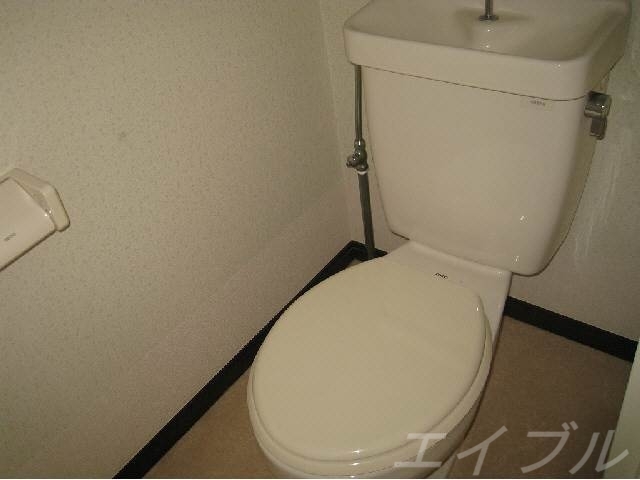 拡大写真:茶屋町エビスコーポ 2階205のトイレ