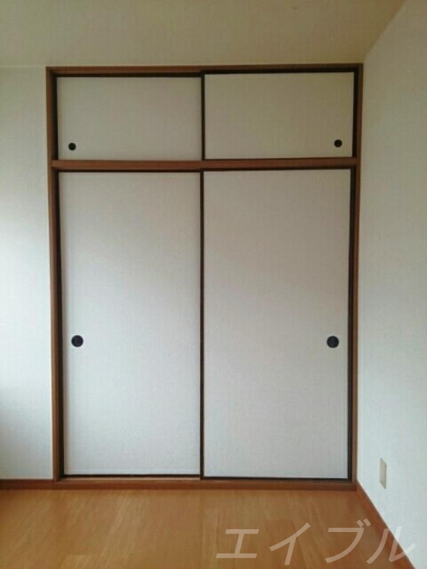 拡大写真:グレイトササイD 1階102の収納