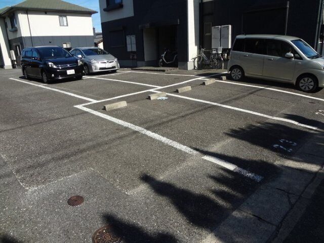 拡大写真:グレイス B棟 2階201の外観