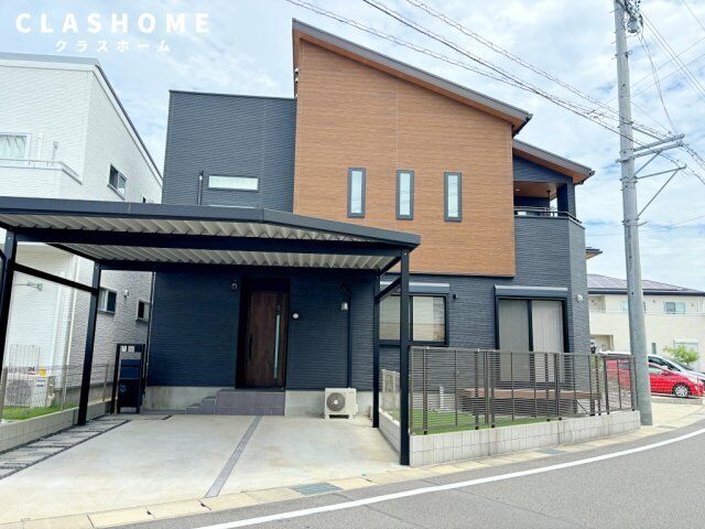 写真：山町大林戸建の外観