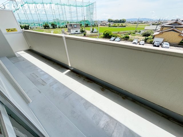 拡大写真：サンライフ弁天 3階307のバルコニー
