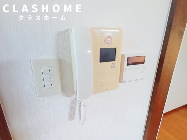 拡大写真:サンコート21ANJO 3階304の同物件の別部屋になります。