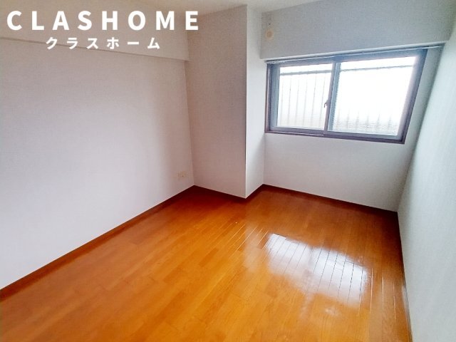 拡大写真:サンコート21ANJO 3階304の同物件の別部屋になります。