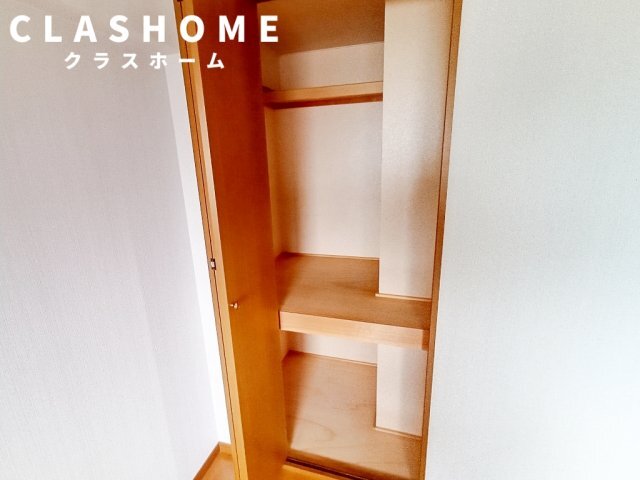 拡大写真:サンコート21ANJO 3階304の同物件の別部屋になります。