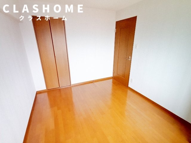 拡大写真:サンコート21ANJO 3階304の同物件の別部屋になります。
