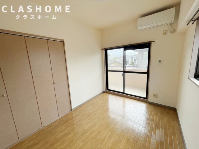 拡大写真：ソレアードパラシオン 3階301の同物件の別部屋になります。