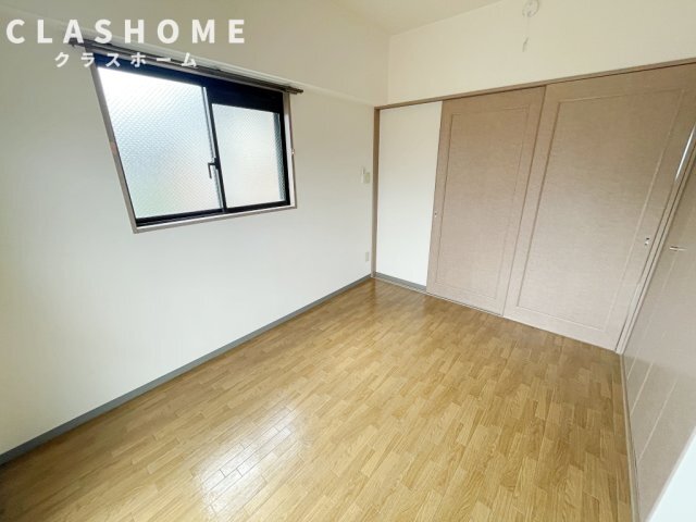 拡大写真：ソレアードパラシオン 3階301の同物件の別部屋になります。