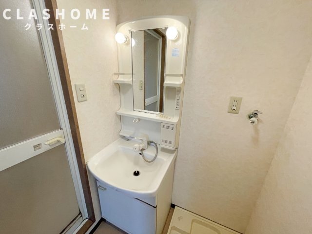 拡大写真：ソレアードパラシオン 3階301の同物件の別部屋になります。