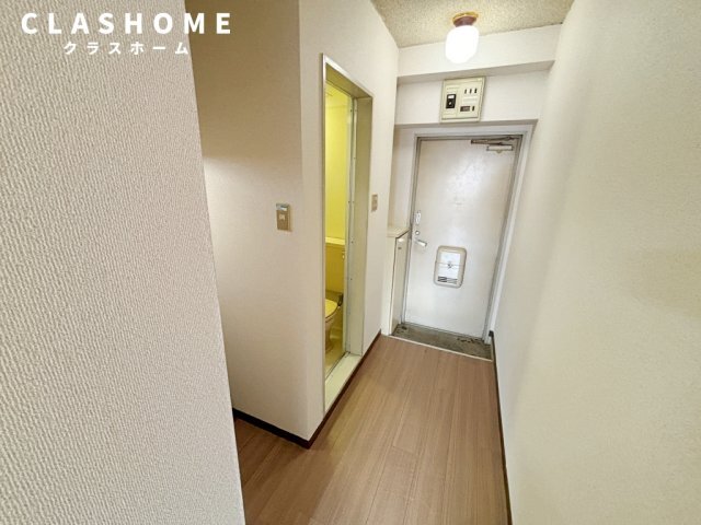 拡大写真:矢羽根ビル 5階502の玄関