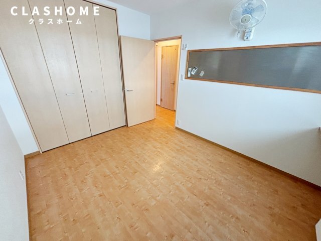 拡大写真:RIKIMATU 3階304の同物件の別部屋になります。