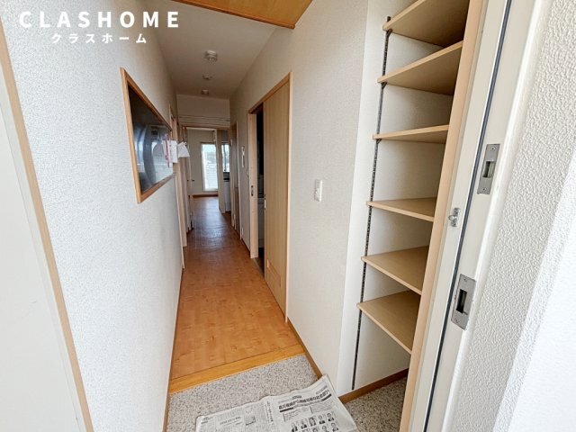 拡大写真:RIKIMATU 3階304の同物件の別部屋になります。