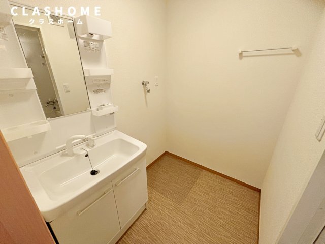 拡大写真:RIKIMATU 3階304の同物件の別部屋になります。