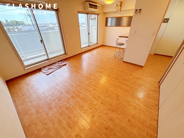 拡大写真:RIKIMATU 3階304の同物件の別部屋になります。
