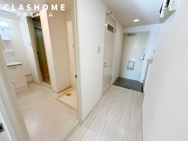 拡大写真:第2大嶽ビル 8階804の同物件の別部屋になります。