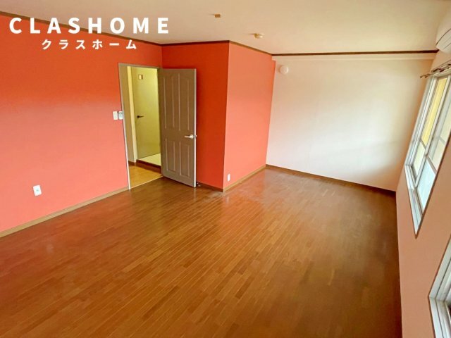 拡大写真:池端レジデンス 1階101の同物件の別部屋になります。