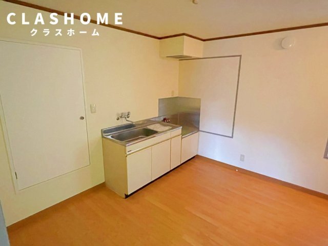 拡大写真:池端レジデンス 1階101の同物件の別部屋になります。