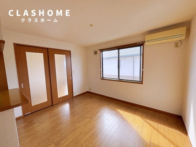 拡大写真:サンビレッヂさくら B 1階102の同物件の別部屋になります。