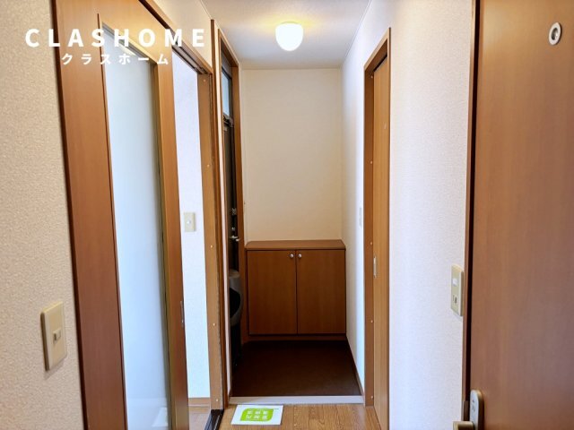 拡大写真:サンビレッヂさくら B 1階102の同物件の別部屋になります。