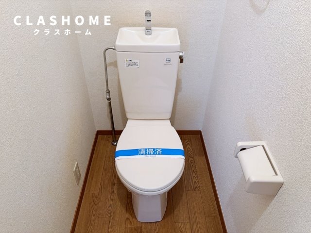 拡大写真:サンビレッヂさくら B 1階102の同物件の別部屋になります。