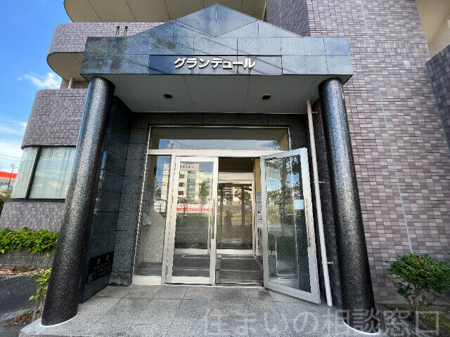 拡大写真:岡崎市欠町字三田田南通 4階405のエントランス