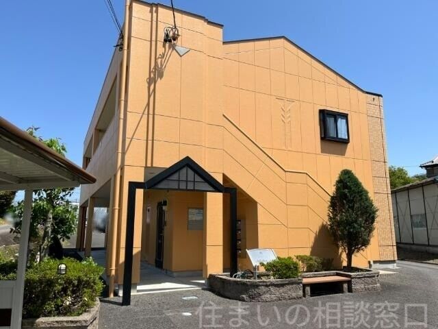 拡大写真:岡崎市仁木町字川越 2階203のエントランス