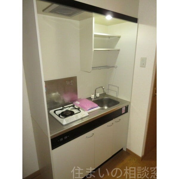 拡大写真:岡崎市欠町字三田田南通 4階405のキッチン