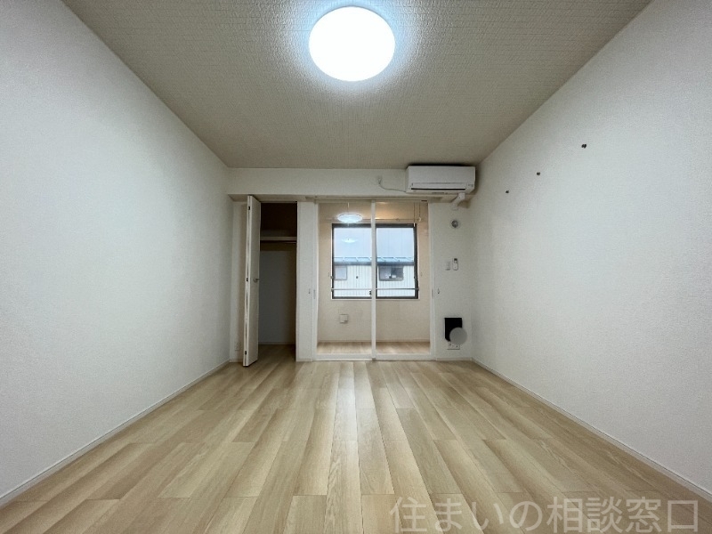 拡大写真:岡崎市大和町字平田 1階106の洋室