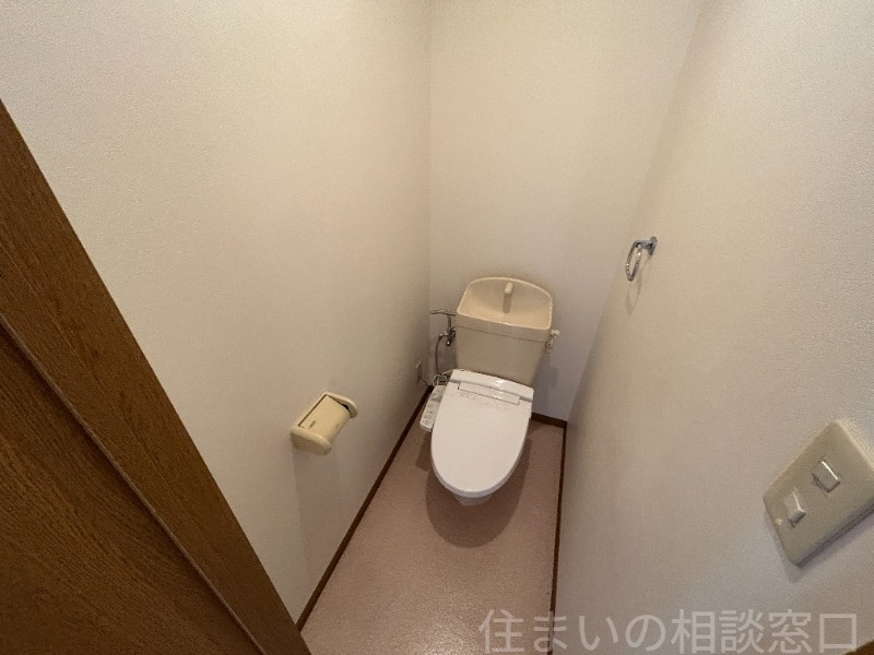 拡大写真:岡崎市庄司田1丁目 1階1のトイレ