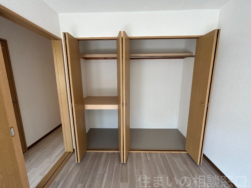 拡大写真:岡崎市庄司田1丁目 1階1の収納