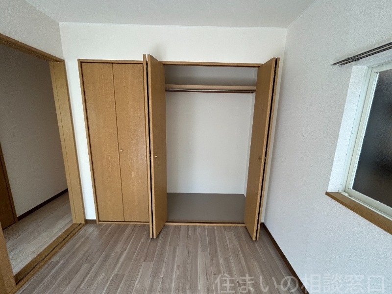 拡大写真:岡崎市庄司田1丁目 1階1の収納