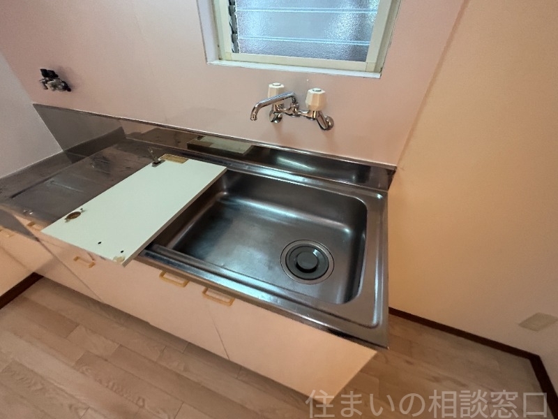 拡大写真:岡崎市庄司田1丁目 1階1のキッチン