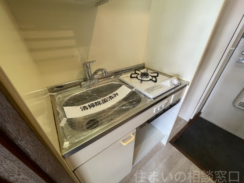 拡大写真:岡崎市二軒屋町1丁目 2階202のキッチン