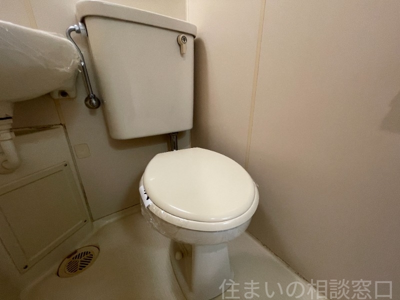 拡大写真:岡崎市二軒屋町1丁目 2階202のトイレ