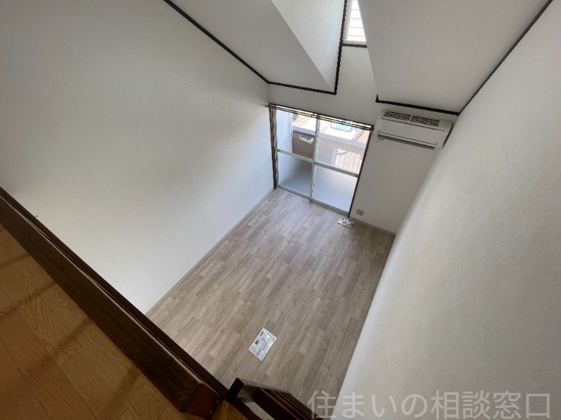拡大写真:岡崎市二軒屋町1丁目 2階202の内観
