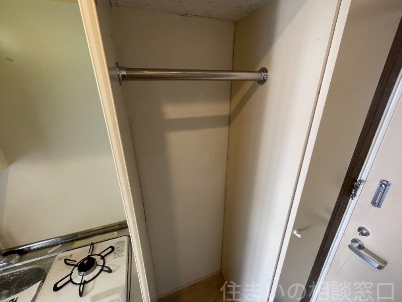 拡大写真:岡崎市二軒屋町1丁目 2階202の収納